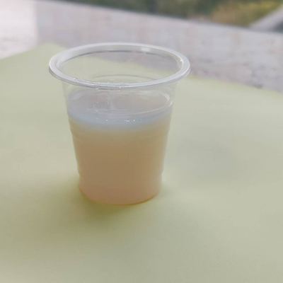 Καλή τιμή. Υψηλής απόδοσης αυτοσυνδεδεμένο καθαρό ακρυλικό πυρήνα-κέλυφος πολυμερές γαλακτώματα με καλή εμφάνιση διαφάνεια, θερμό αποτέλεσμα ξύλου για το βερνίκι, καλή πληρότητα της ταινίας χρώματος σε απευθείας σύνδεση